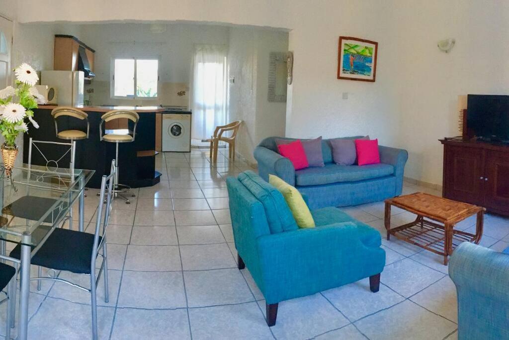 Apt Terrasse Bord De Mer & Piscine / Flic-en-Flacq Екстериор снимка